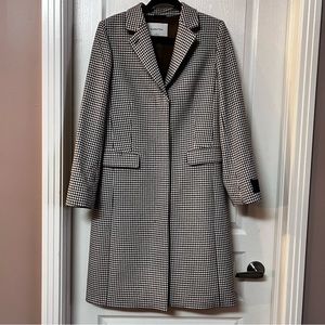 Aritzia Coat Size S